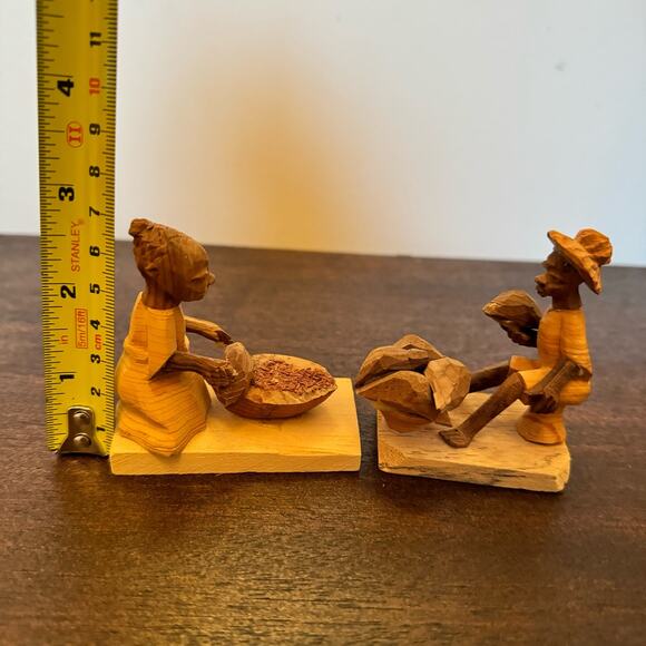 Vintage 1982 Two African Wood Carvings Man Woman Hand Carved 3” Figures Folk Art - Picture 11 of 13